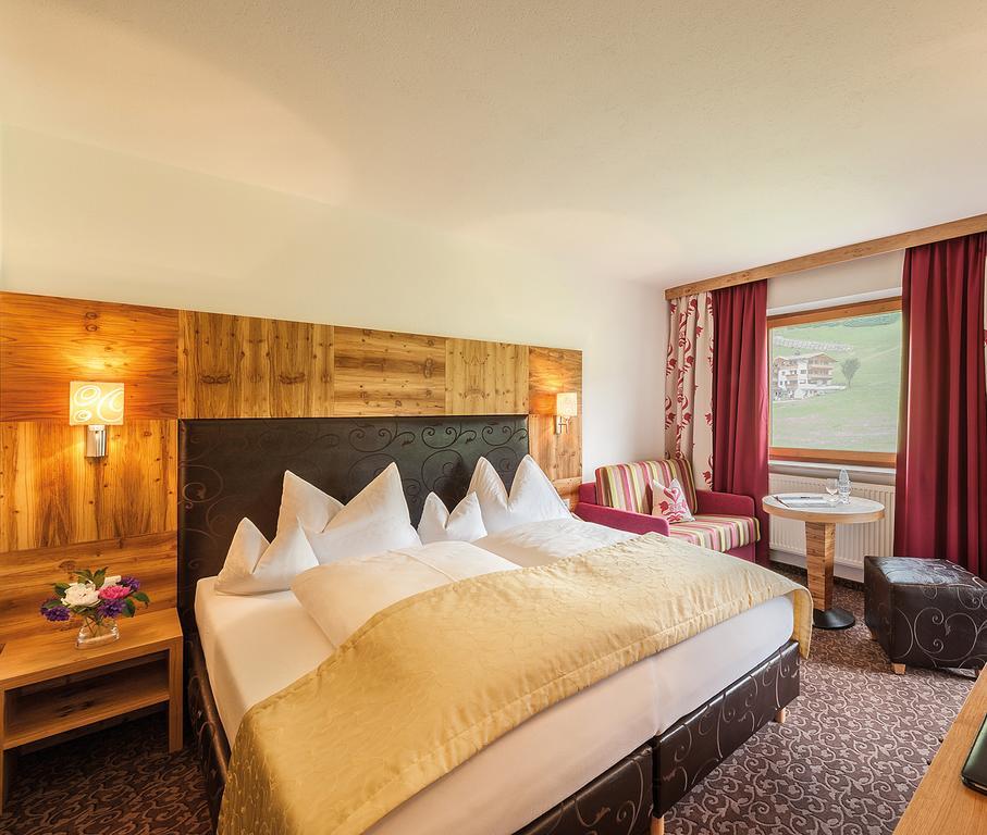 Hotel Maria Theresia Gerlos Exteriör bild