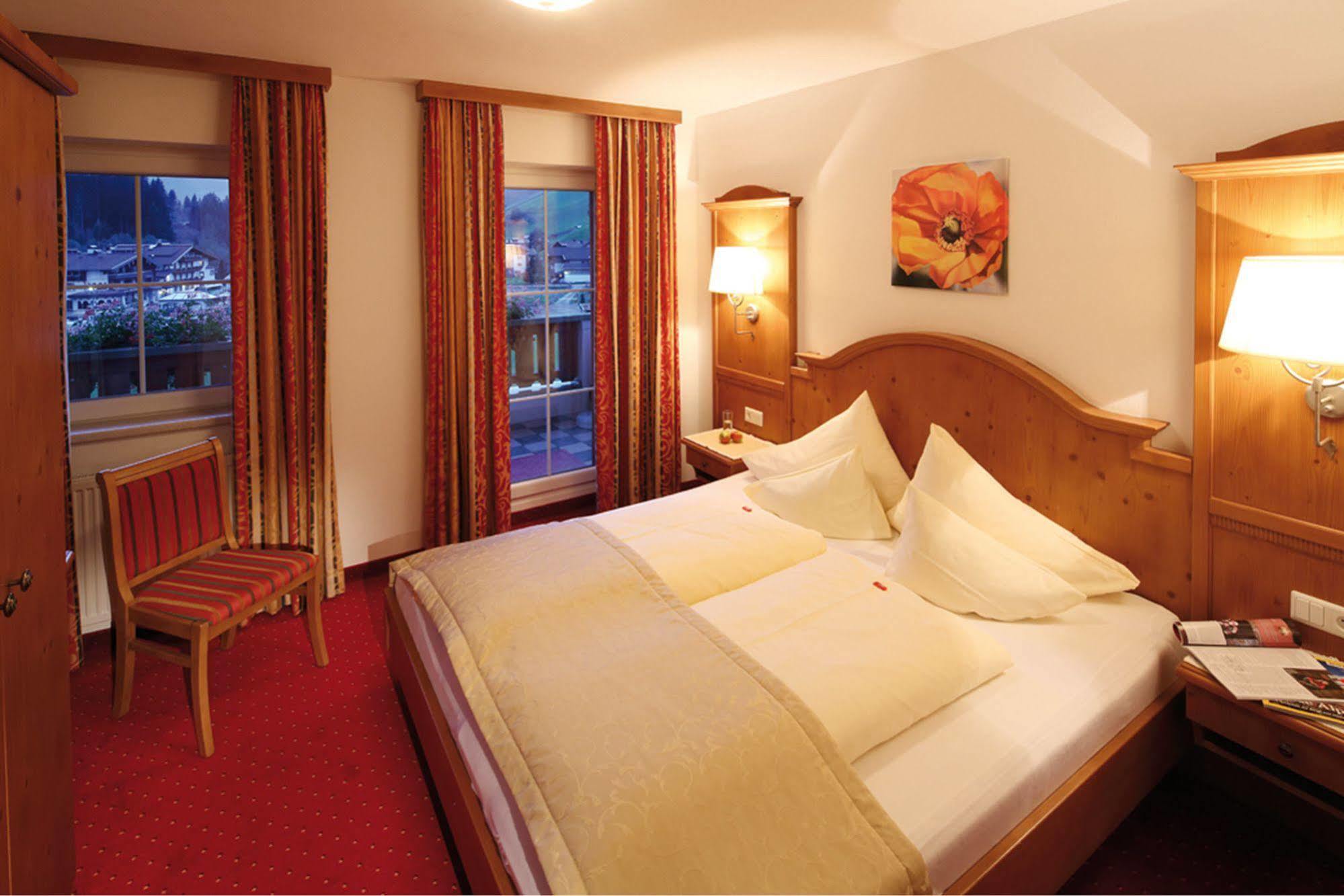 Hotel Maria Theresia Gerlos Exteriör bild